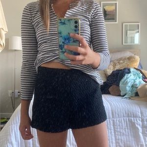 Knit detail shorts
